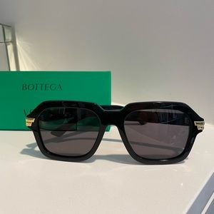 Bottega Veneta Sunglasses